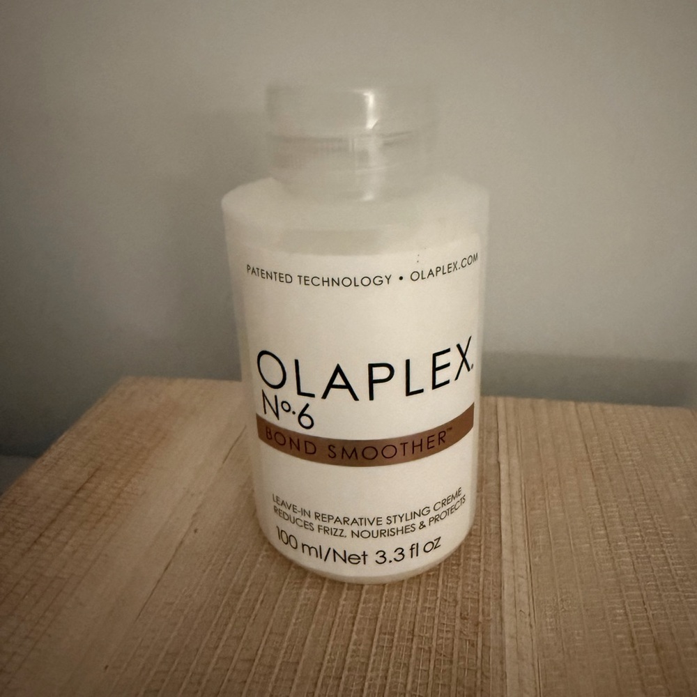 Olaplex No. 6 Bond Smoother NWT